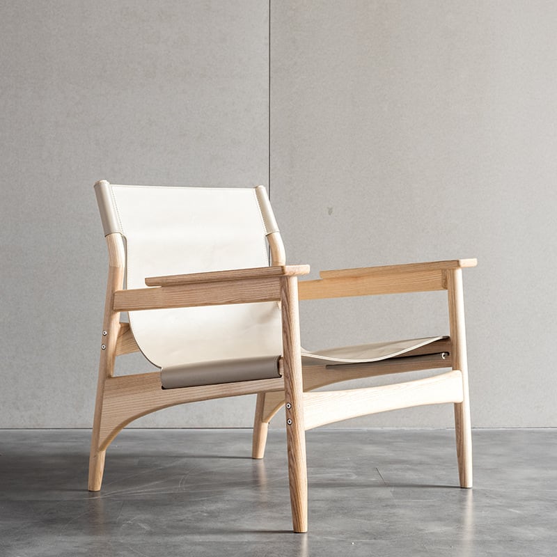 Kazue - Solid Ash Wood & Microfiber Leather Armchair ｜ Reading Chair