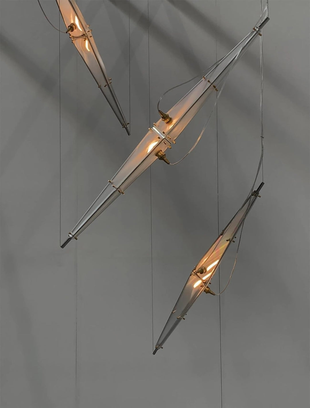 MP Fragment Glass Pendant Light