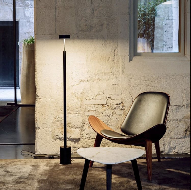 MP Shell Chair - Classic Lounge Chair | Reading Chair in Leather