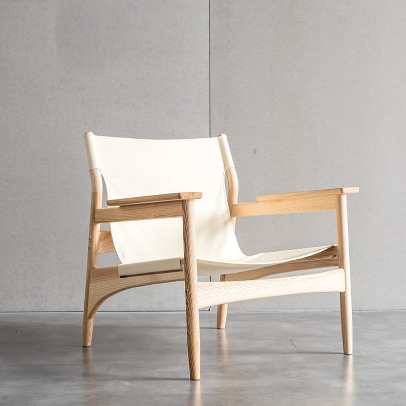 Kazue - Solid Ash Wood & Canvas Armchair ｜ Reading Chair