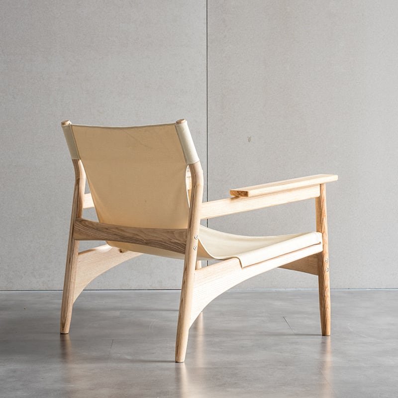 Kazue - Solid Ash Wood & Canvas Armchair ｜ Reading Chair