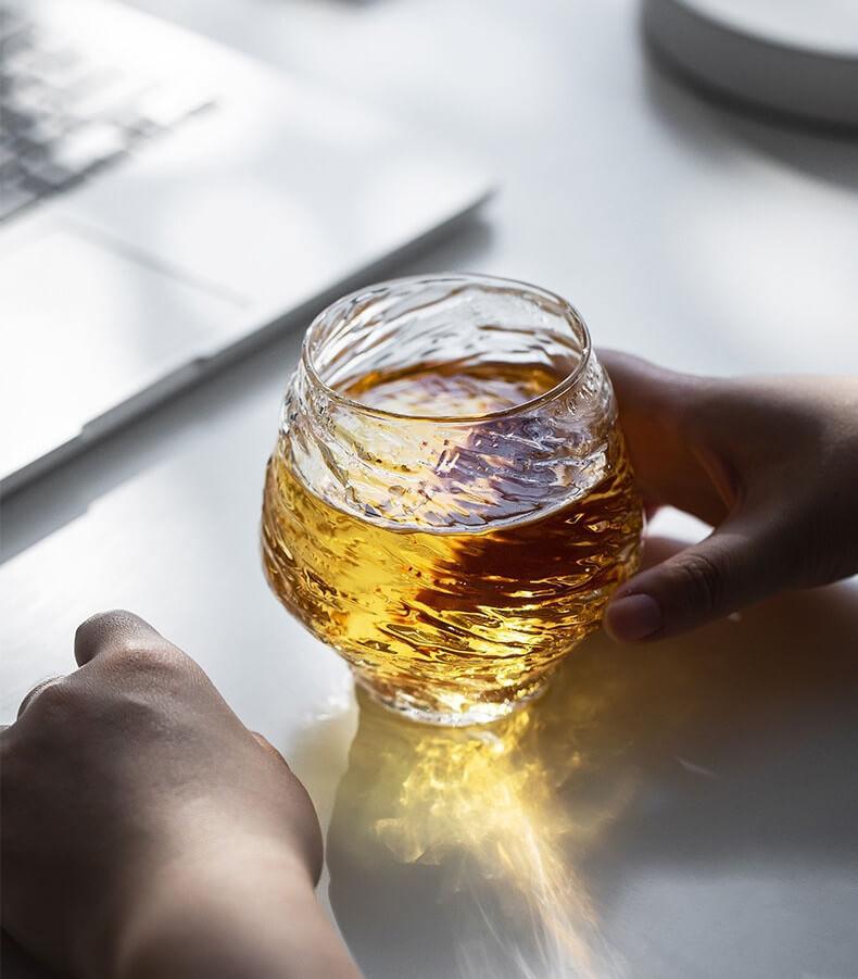 Japanese Cyclone Hammer Pattern Glass Water Cup - 4 pcs - mokupark.com