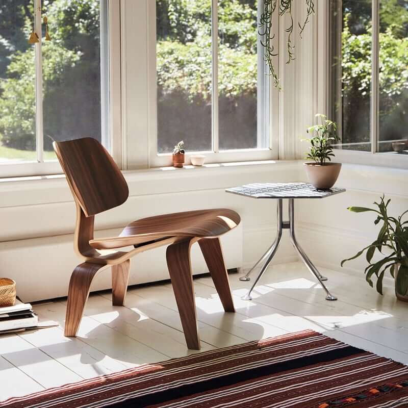 MP LCW - Classic Lounge Chair | Reading Chair
