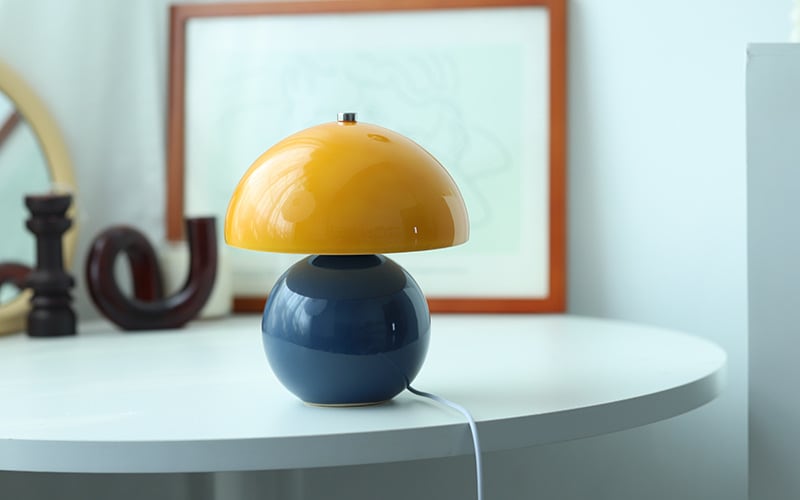 Kayo | Cream Glass Mushroom Table Lamp - USB Plug in