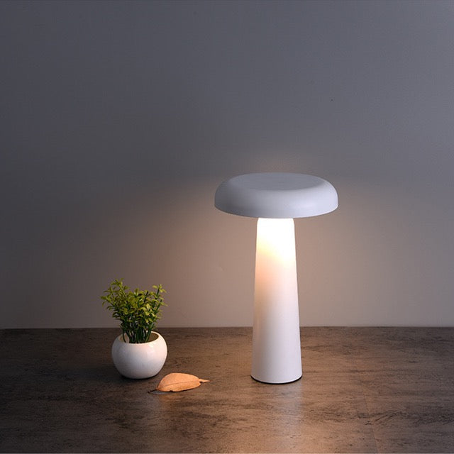 Shakeable USB Recharge LED Cordless Mushroom Table Lamp